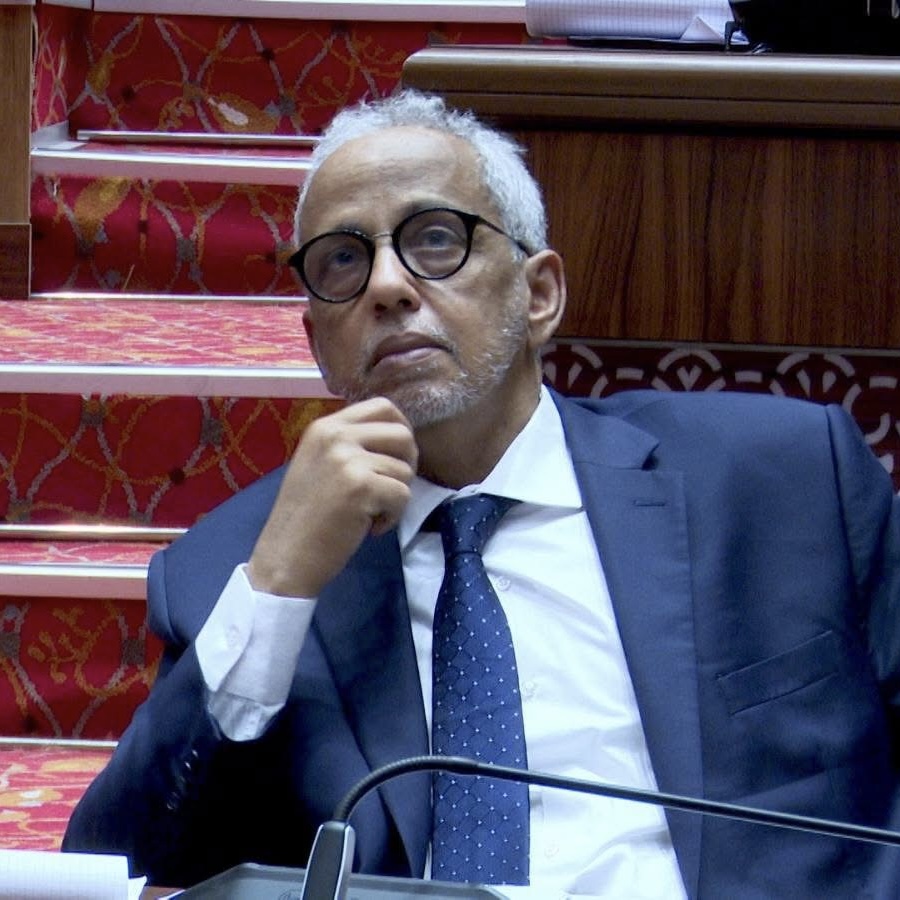 البرلمان يقر مدونة جديدة للصفقات العمومية