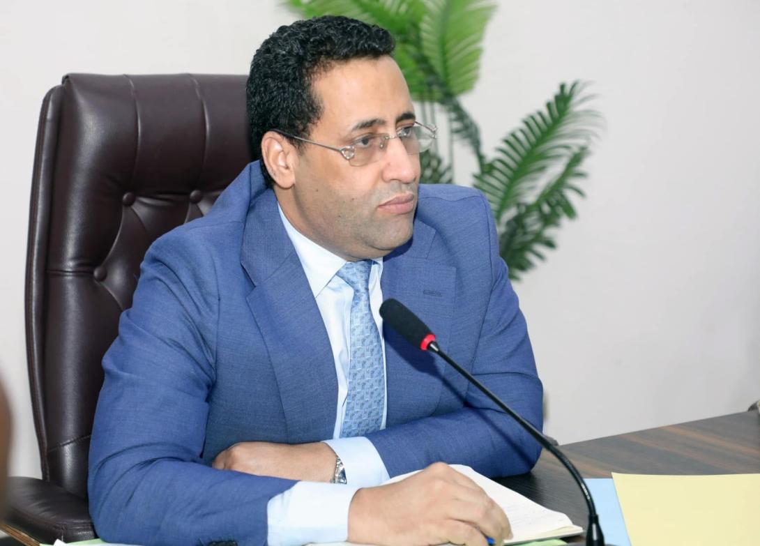 ولد أجاي: 50 ألف أسرة سحبت دعم "عون" في ساعات
