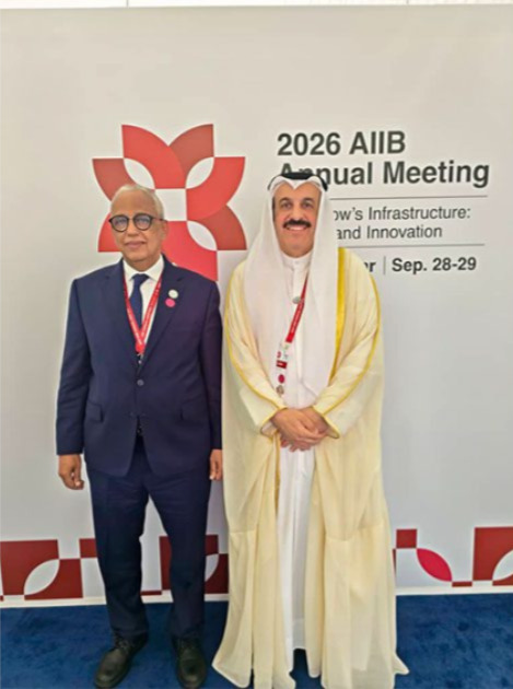 وزير الاقتصاد يبحث التعاون المالي والاستثماري مع السعودية والكويت