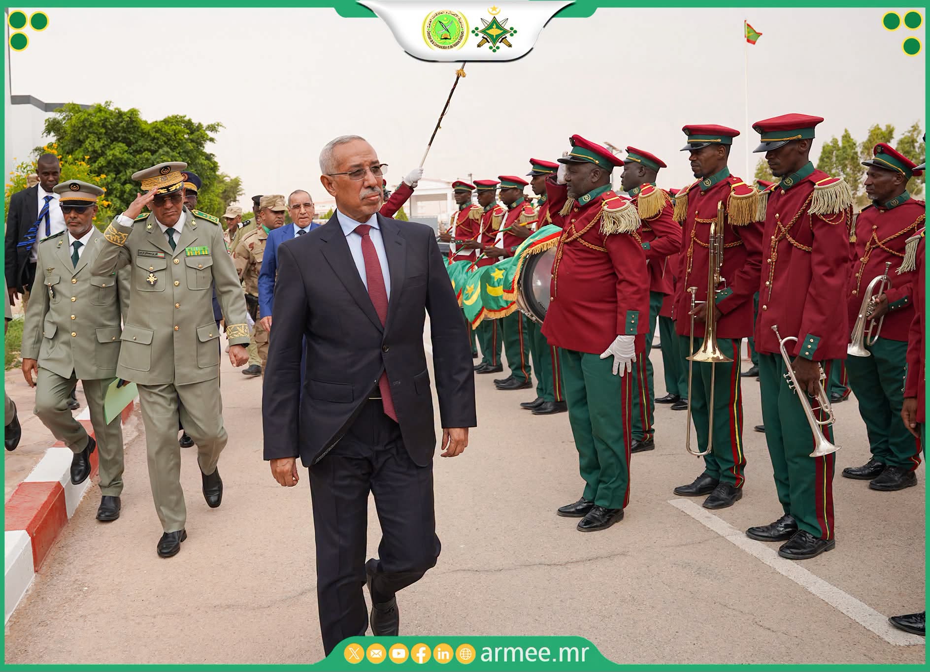 تخريج الدفعة الثامنة من كلية الدفاع