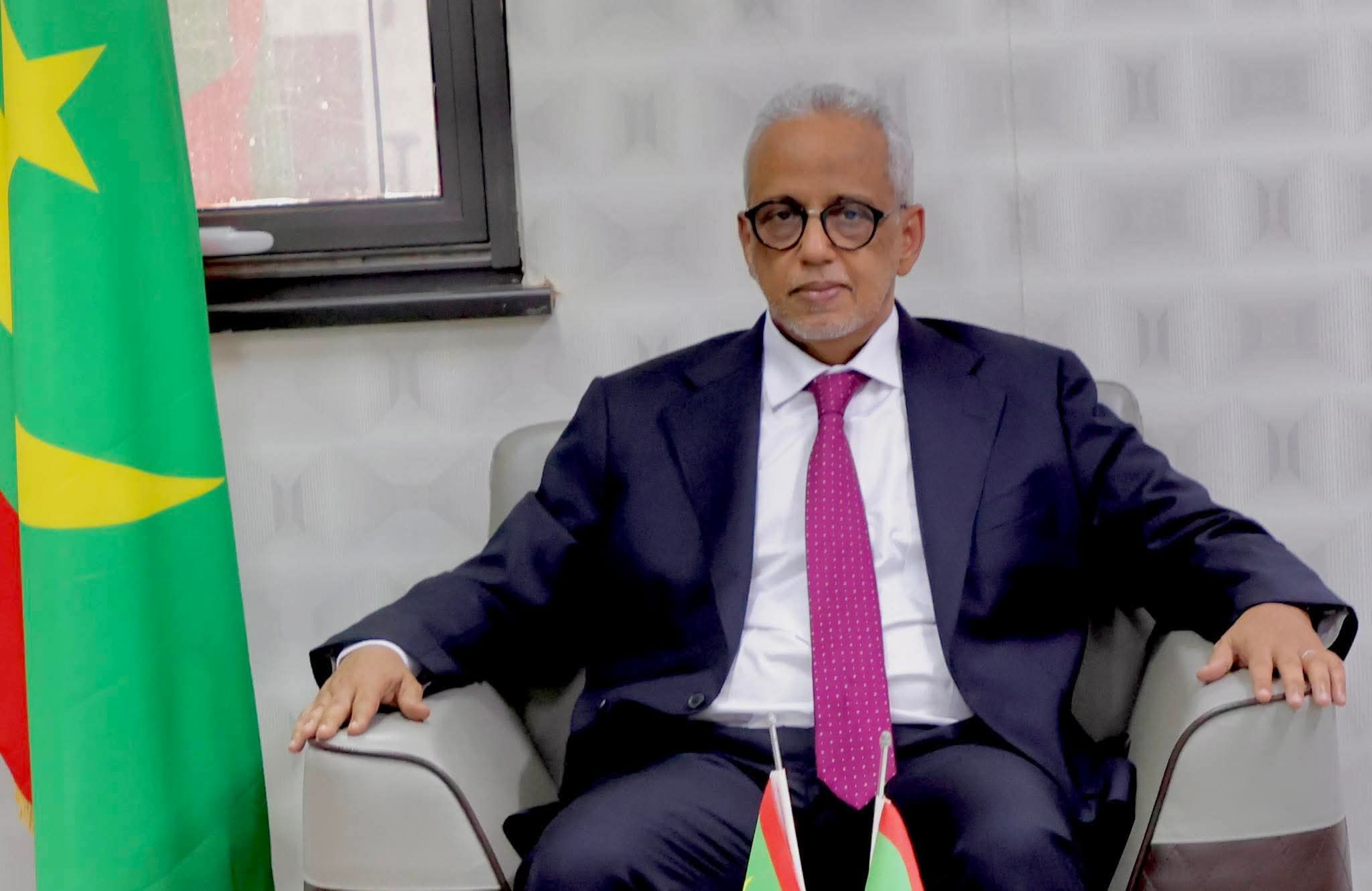 وزير الاقتصاد يستعرض في الدوحة فرص الاستثمار بموريتانيا