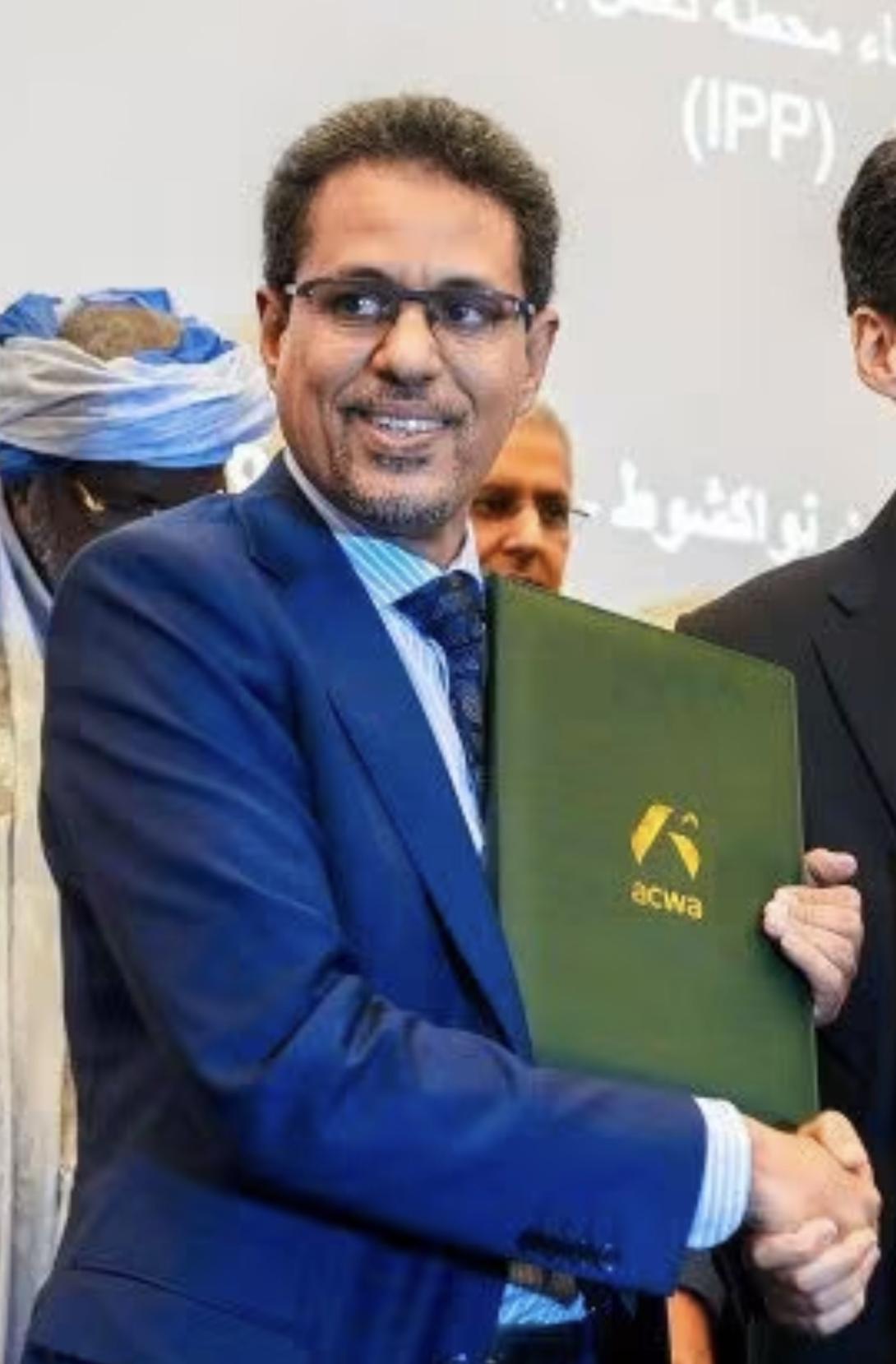 اخرمبالي ولد لحبيب مديرا عاما لشركة المحروقات